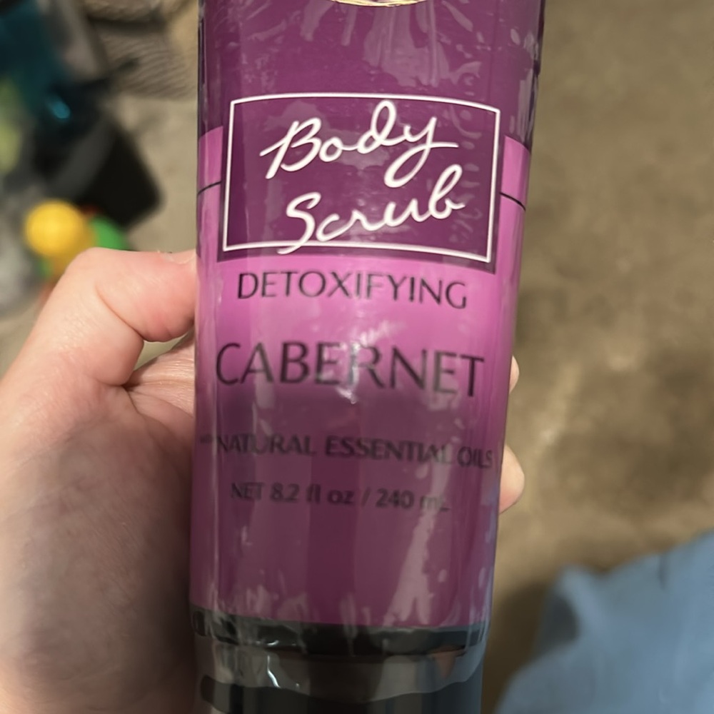 🔴 Taste the tropics body scrub detoxifying Cabernet - Picture 5 of 5